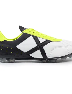 Chaussures De Football Estadio Ag23 02 White EU 42 - MUNICH - FashionsVida
