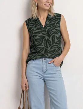 Top mit Kragen und Strukturmix female Grün - Street One - FashionsVida