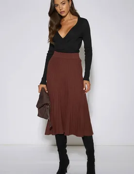 Women's Brown Knitted Pleated Midi Skirt Size: 14 - Brown - Size: 14 - Gini London - FashionsVida