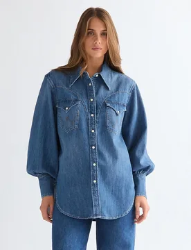 Camisa vaquera de mujer en azul - Wrangler - FashionsVida