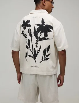 Herren Geblümtes Hemd & Shorts Set In Leinen-Optik, Übergroße Passform Natural Größe XS - boohooMAN - FashionsVida