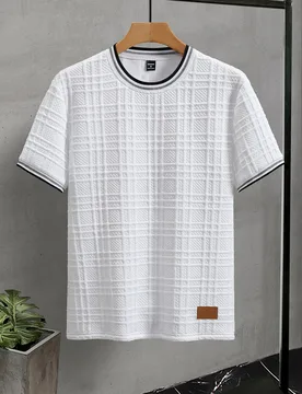 Camiseta de punto jacquard de unicolor con textura para hombres, con etiqueta de cuero y cuello acanalado S - Shein - FashionsVida
