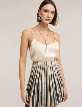 Top de mujer lencería escote amplio redondo - Motivi - FashionsVida