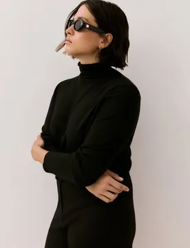 Jersey de mujer cuello alto pegado - Couchel - FashionsVida