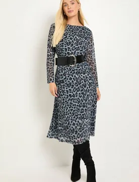 Women's Petite Leopard Mesh Midi Dress in Black Size: 10 - Black - Size: 10 - Wallis - FashionsVida