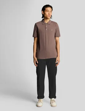 Men's Regular Fit Cargo Pocket Trouser in Jet Black - Lyle & Scott - FashionsVida