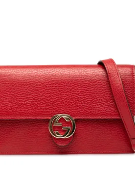 Womens Pre-Owned Leather Interlocking G Dollar Wallet On Chain - Red - One Size - Gucci - FashionsVida