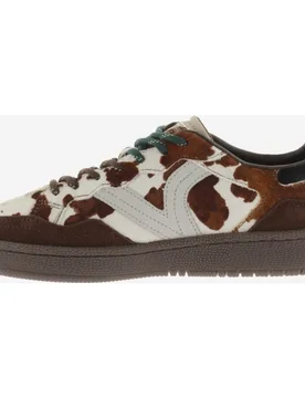 Zapatillas deportivas de mujer animal print con piezas de color y serraje y suela chocolate - Victoria - FashionsVida