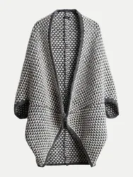 Opus Strickcape Amaryllis Grau