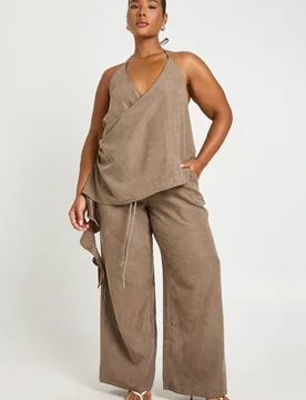 Womens Plus Peached Wide Leg Trouser - Chocolate - Size 24 Uk - Boohoo - FashionsVida