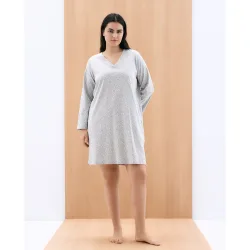 Camisón de mujer cuello pico detalles encaje