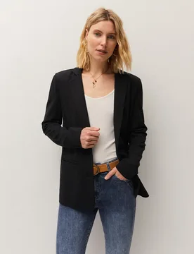 Blazer de mujer con cierre de botón y bolsillos delanteros - System Action - FashionsVida