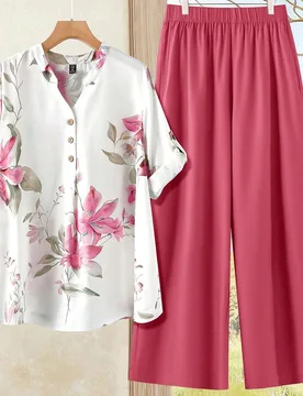 Conjunto de 2 piezas para mujer de talla grande con top de manga corta estampado floral blanco y rosa claro y pantalones de unicolor, estilo boho eleg - Shein - FashionsVida