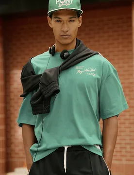 Mens T-Shirt Green Oversized Script Embroidered Graphic Cotton - Size Small - River Island - FashionsVida