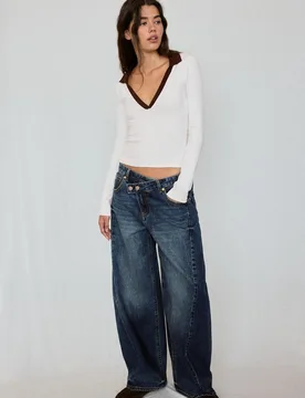 B03 Stretch-Polohemd Ecru XS - Stradivarius - FashionsVida