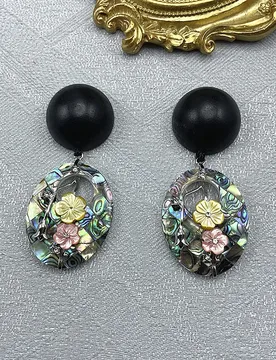Autumn Winter Medieval Fashion Trend Natural Shell Pendant Little Flower Black Shell Inlaid Pendant Stud Earrings - Aliexpress - FashionsVida