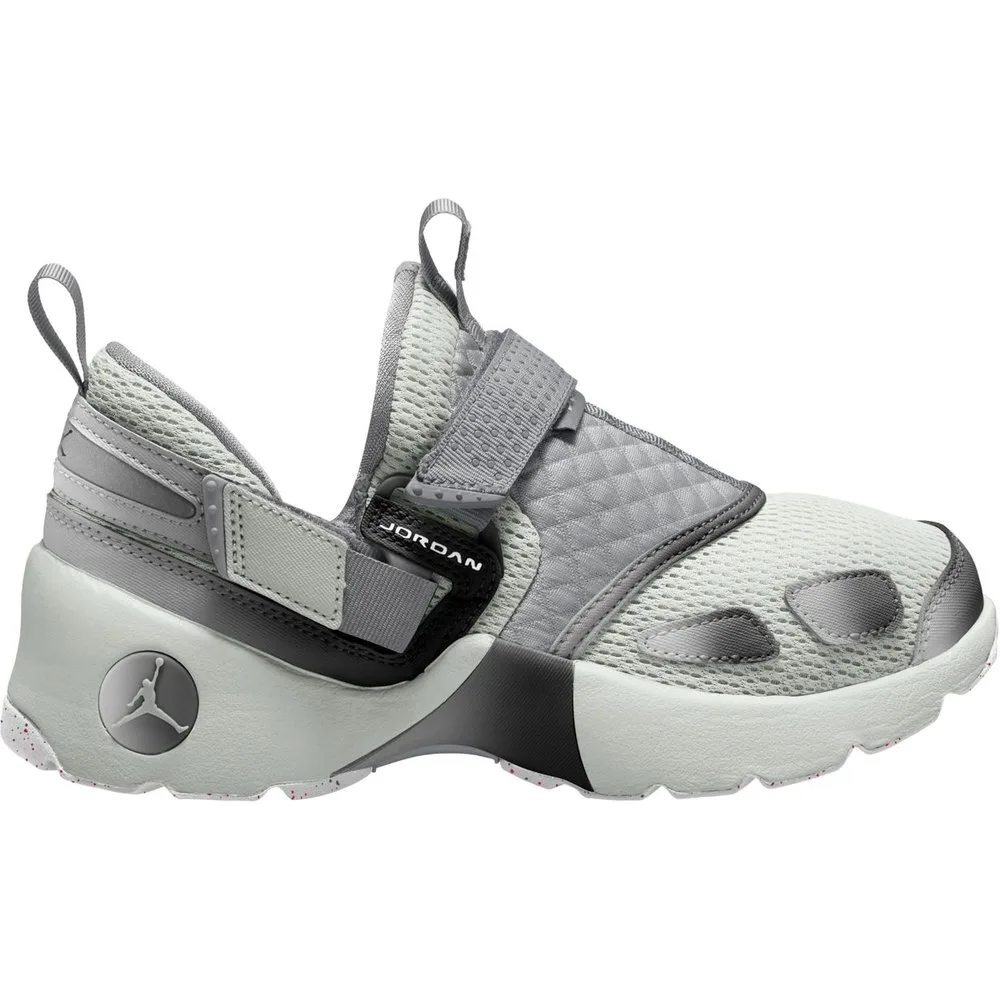 Zapatillas de Casual de Mujer WMNS TRUNNER LX Nike - Jordan - FashionsVida