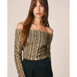 Top de mujer cuello barco con estampado de fantasía