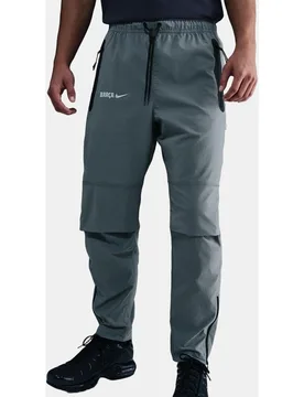 Pantalón de hombre FC Barcelona 2025-2026 Tech Woven - Nike - FashionsVida
