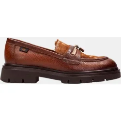 Zapatos de mujer mocasines en piel con pelo en el empeine