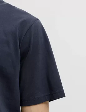 JJEDENVER OGO TEE SS O-NECK SN mae - L - FashionsVida