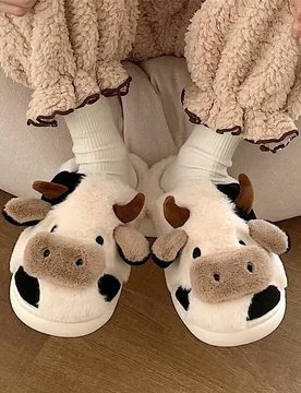 Pantuflas de invierno de estilo de hogar de moda con patrón de dibujos animados de animales, pantuflas de vaca cálidas y cómodas antideslizantes y - Shein - FashionsVida