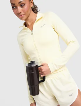 Quencher ProTour Flip Straw 0.89L Tumbler, Braun - unisex - Size: 0.89L - Stanley 1913 - FashionsVida