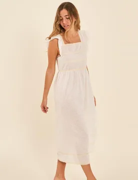 Camisón con bolillo en el pecho y faldón - Letts Dream - FashionsVida