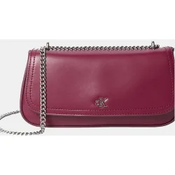 Bolso CK con cierre de solapa y cadena