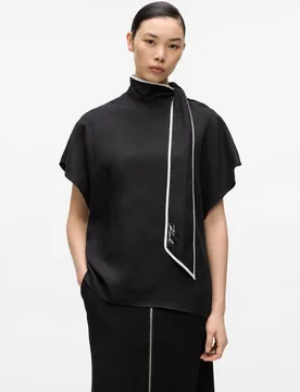 Blusa de mujer lino ribete a contraste - Karl Lagerfeld - FashionsVida
