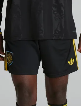 Manchester United 25/26 Third Shorts S - Adidas - FashionsVida
