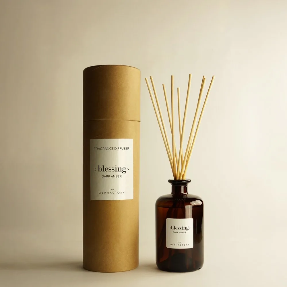 Difusor de varillas Dark Amber - THE OLPHACTORY - FashionsVida