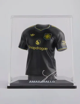 Manchester United Amad Third Jersey 25/26 Collectible Black None - Splink - FashionsVida