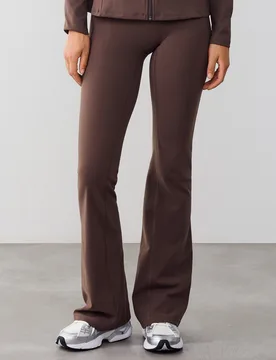 Pant Motion Boot Cut marron xs - Under armour - FashionsVida