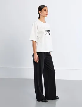 Camiseta de mujer de manga corta con estampado - Lili Sidonio - FashionsVida