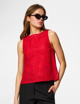 Top de mujer de bordado inglés, sin mangas con cuello redondo - Pieces - FashionsVida