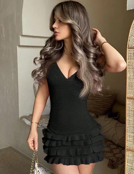 Vestido de punto con tirantes de espagueti a cuadros de colores, cubrecosturas para la playa para vacaciones de verano L - Shein - FashionsVida
