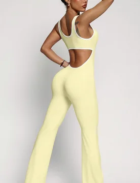 Mono de yoga deportivo de verano con diseño de abertura en la cintura, silueta de pierna acampanada para alargar las piernas y cintura ceñida que re - Shein - FashionsVida