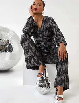 Wrap Tie Jumpsuit - 8 / SILVER - female - Blue Vanilla - FashionsVida