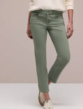 Mid Waist Straight Leg Jeans im Slim Fit female Grün - Street One - FashionsVida