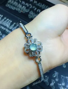Natural A jadeite ice blue leaf clover transfer transfer bracelet - Aliexpress - FashionsVida