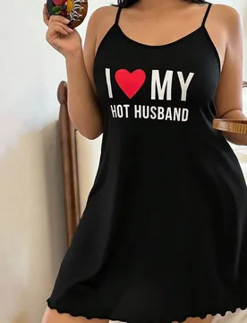 Camisón de punto de unicolor con estampado de corazón y letra, para mujer de talla grande, camisón corto ajustado, camisón lindo y vestido para do - Shein - FashionsVida