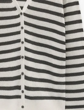 Cárdigan de mujer de punto con cierre de botones y estampado de rayas - Parfois - FashionsVida