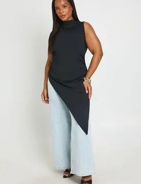 Womens Plus High Neck Asymmetric Hem Long Line Top - Black - Size 20 Uk - Boohoo - FashionsVida