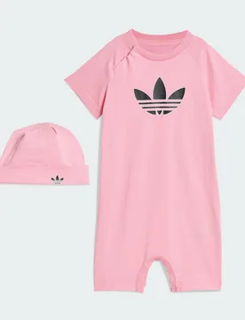 SET TUTA E BERRETTO CON TRIFOGLIO 6-9M Light Pink - Adidas - FashionsVida