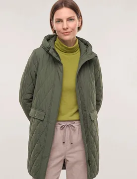 Sandwich-Leicht-Steppmantel, normale Größen#Kurzgrößen, Farbe Grün, 23, wiegt nur ca. 500 Gramm leichter, wärmender Stepp Damen - Walbusch - FashionsVida