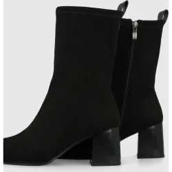 Botines de mujer en antelina elástica con tacón ancho