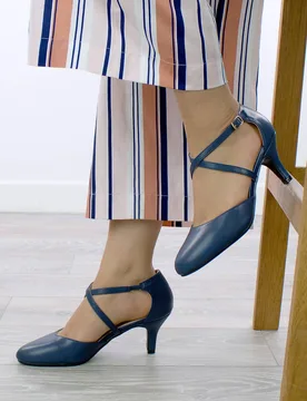 Women's High Heel Buckle Crossed Strappy Court Shoes in Navy Size: 7 - Navy - Size: 7 - Ajvani - FashionsVida