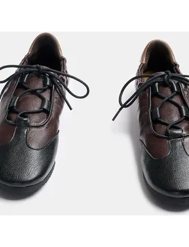 Zapatilla de piel de estilo deportivo de mujer con cierre de cordones y corte fruncido - Naguisa - FashionsVida