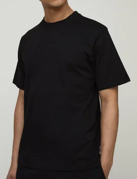 Herren Basic Regular Fit Rundhals T-Shirt Black Größe Medium - boohooMAN - FashionsVida